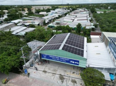 Việt Nam Solar cung cấp giải pháp điện mặt trời cho trạm sạc xe điện